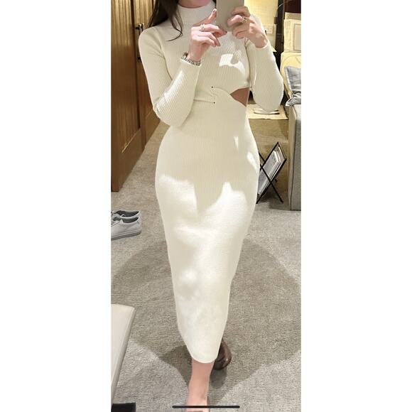 RONNY KOBO COLLECTIVE Off-White Knit Mock Neck Twist Cutout Sweater Dress M - Picture 4 of 13